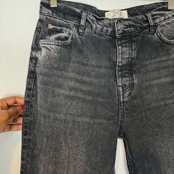 Free People Slit Front High Rise Straight Leg Jeans - Picture 11 of 13